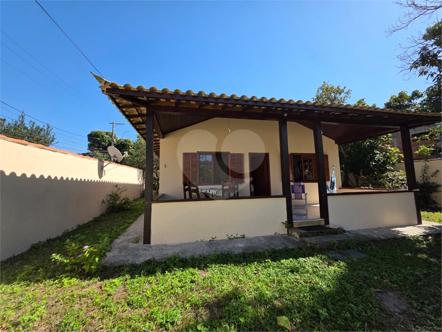 Casa à venda com 2 quartos, sendo 1 suíte, em Tucuns, Armação dos Búzios, RJ