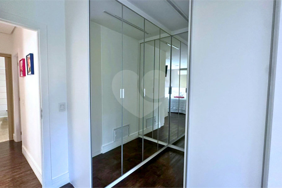 Casa à venda com 3 quartos, sendo 1 suíte,  em Horto Florestal, São Paulo, SP