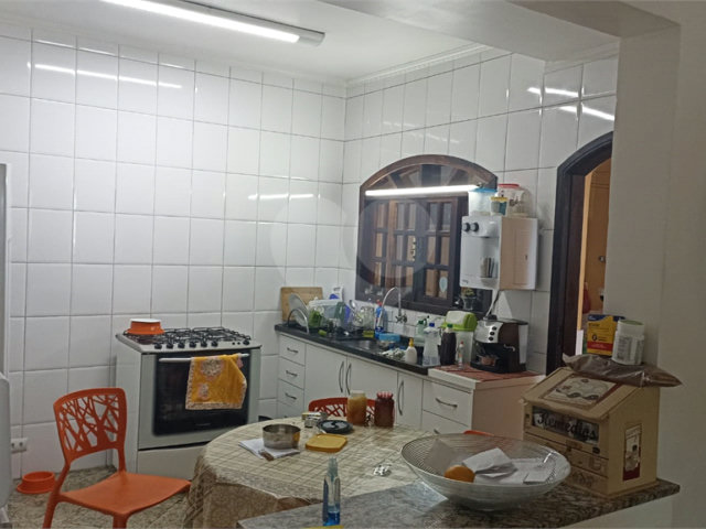 Casa à venda com 4 quartos, sendo 1 suíte,  em Vila Guilherme, São Paulo, SP