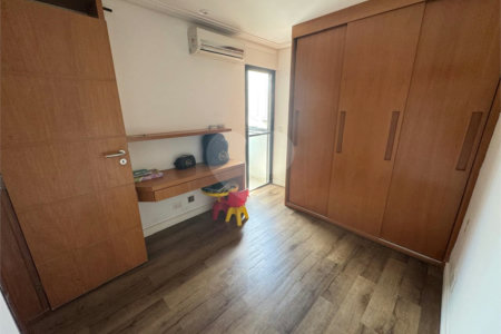 Apartamento à venda com 3 quartos, sendo 1 suíte,  em Água Fria, São Paulo, SP