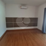 Sobrado à venda com 3 suítes em Vila Nastri, Itapetininga, SP