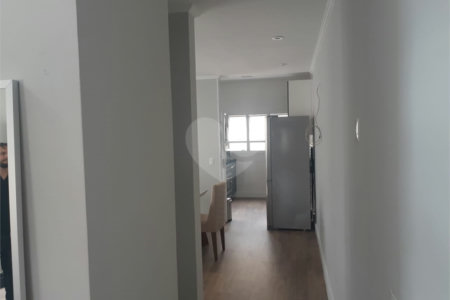 Sobrado à venda com 2 quartos, sendo 1 suíte,  em Vila Amorim, Suzano, SP