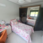 Linda casa em condomínio fechado, unindo conforto, lazer e segurança para você e sua família!