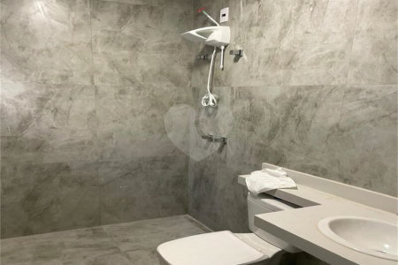 Casa à venda com 3 quartos, sendo 1 suíte, no condomínio Vila Paraty, Indaiatuba - SP
