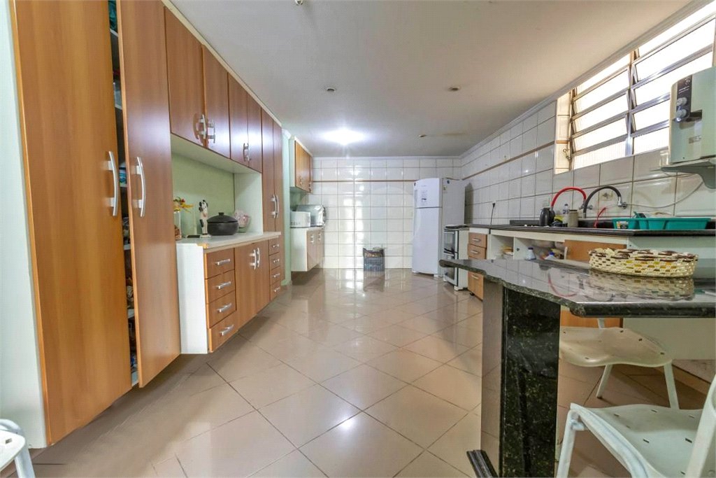 Sobrado à venda com 4 quartos, sendo 1 suíte, em Água Fria, São Paulo, SP