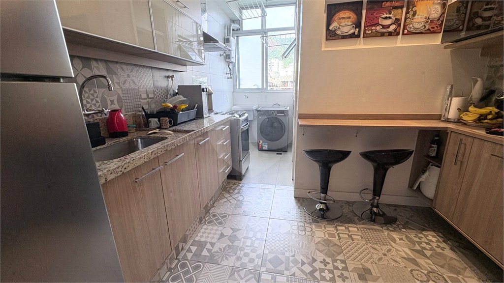 Apartamento à venda com 2 quartos, sendo 1 suíte,  em Vila Isabel, Rio de Janeiro, RJ