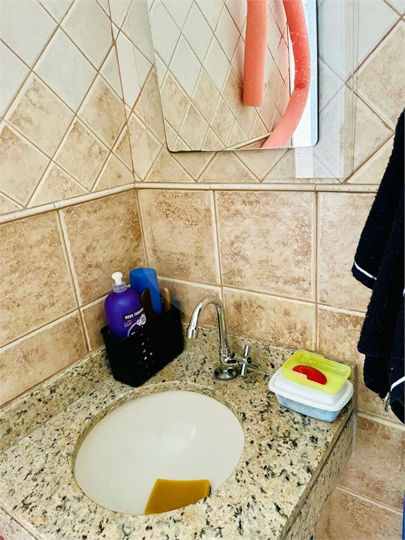 Casa à venda com 3 quartos, sendo 2 suítes, no condomínio Res Green Villagge, São Paulo - SP