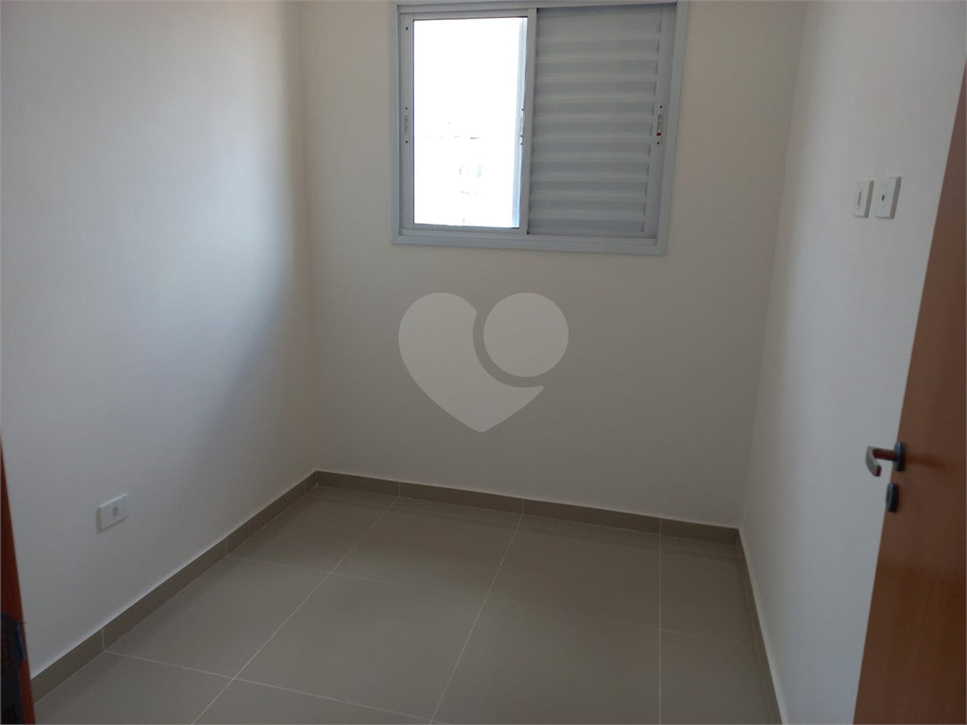 Casa à venda com 2 quartos no condomínio Residencial Sebastião de Freitas, São Paulo - SP