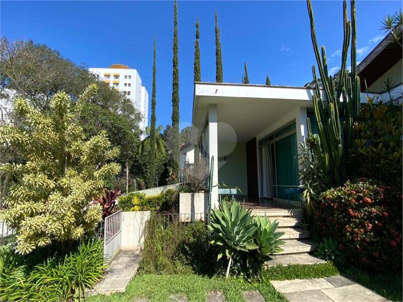 Casa Térrea à venda com 4 quartos, sendo 2 suítes, em Jardim Floresta, São Paulo, SP