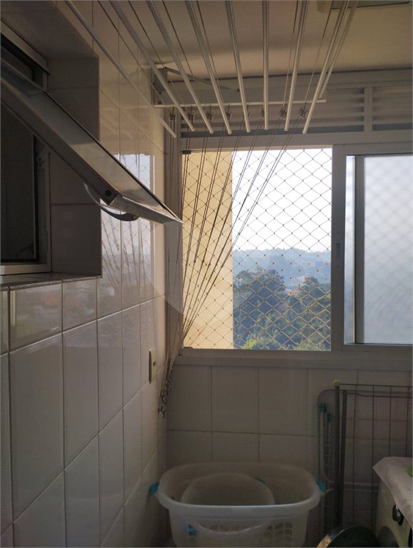 Apartamento à venda com 3 quartos, sendo 1 suíte,  em Jardim Ester Yolanda, São Paulo, SP