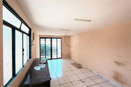 Casa à venda com 2 quartos, sendo 1 suíte, no Centro, Três Lagoas, MS