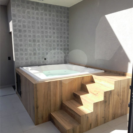 Casa à venda com 3 suítes no condomínio Reserva Real, Paulínia - SP