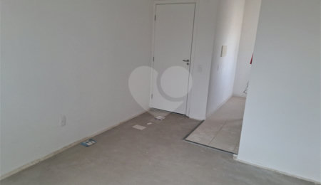 Apartamento à venda com 1 quarto em Jardim Recanto Verde, São Paulo, SP