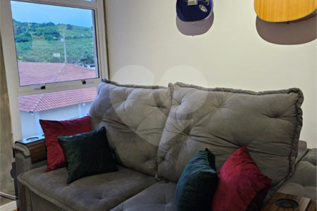 Apartamento à venda com 2 quartos em Sítios Frutal, Valinhos, SP