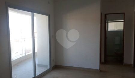 Apartamento à venda ou para alugar com 2 quartos, sendo 1 suíte,  em Jardim Flórida, São Roque, SP