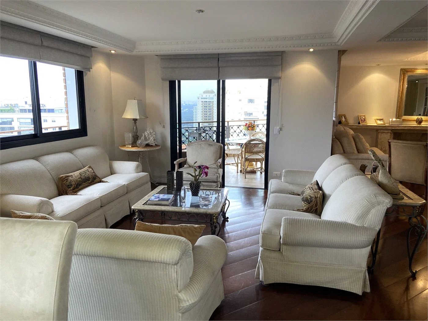 Apartamento à venda com 4 suítes em Vila Ida, São Paulo, SP
