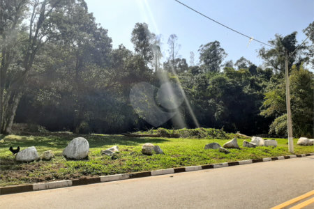 Terreno à venda em Jardim Niero, Louveira, SP