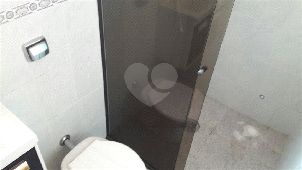 Casa Térrea à venda ou para alugar com 4 quartos, sendo 1 suíte, em Jardim Aeroporto, São Paulo, SP