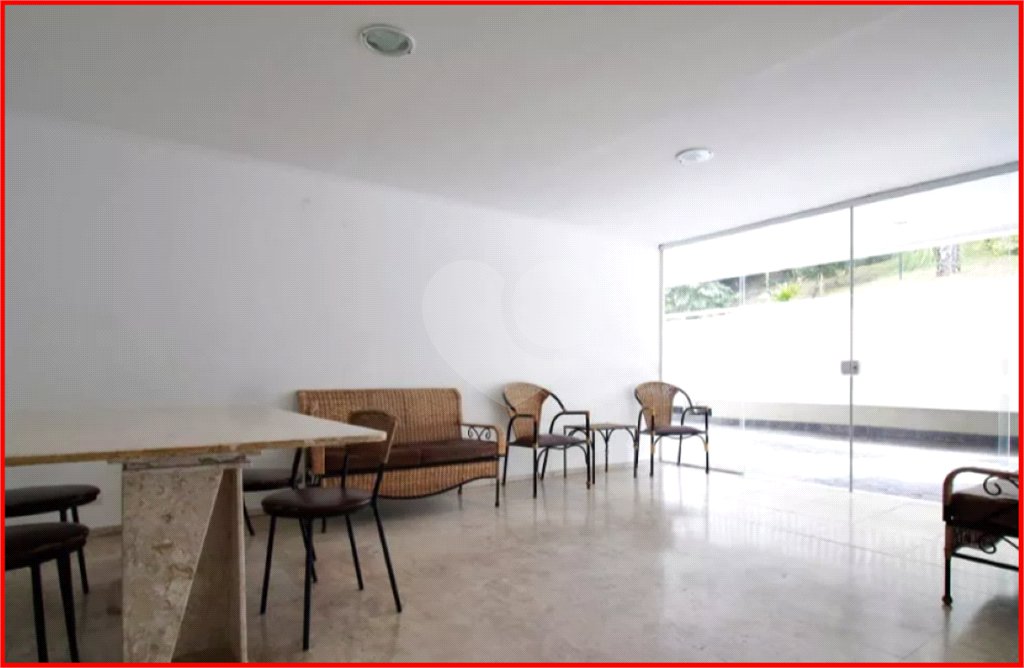 Apartamento à venda com 2 suítes em Real Parque, São Paulo, SP