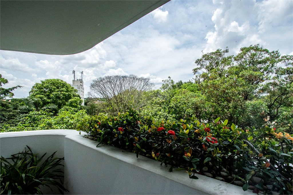 Apartamento à venda com 4 quartos, sendo 1 suíte, em Granja Julieta, São Paulo, SP