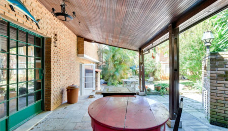 Casa à venda com 4 quartos, sendo 1 suíte,  em Jardim Marajoara, São Paulo, SP