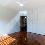 Sobrado à venda com 4 quartos, sendo 2 suítes, em Alto de Pinheiros, São Paulo, SP