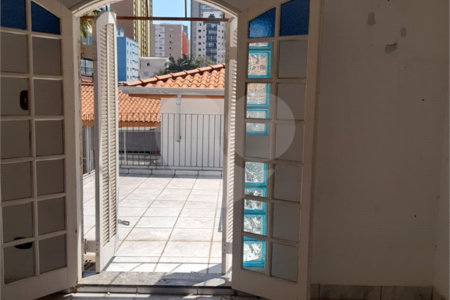 Sobrado à venda com 3 quartos, sendo 1 suíte, em Vila Mariana, São Paulo, SP