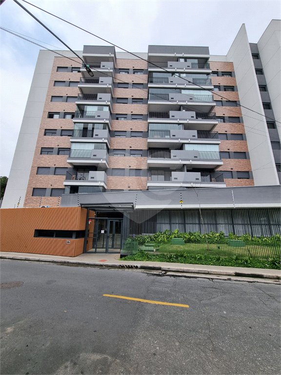 Apartamento à venda com 3 quartos, sendo 1 suíte,  em Ferreira, São Paulo, SP