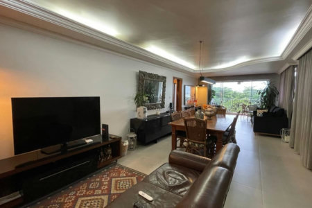 Apartamento com 3 dormitórios frente a praia à venda, 161 m² por R$ 2.200.000 - Gonzaga - Santos/SP