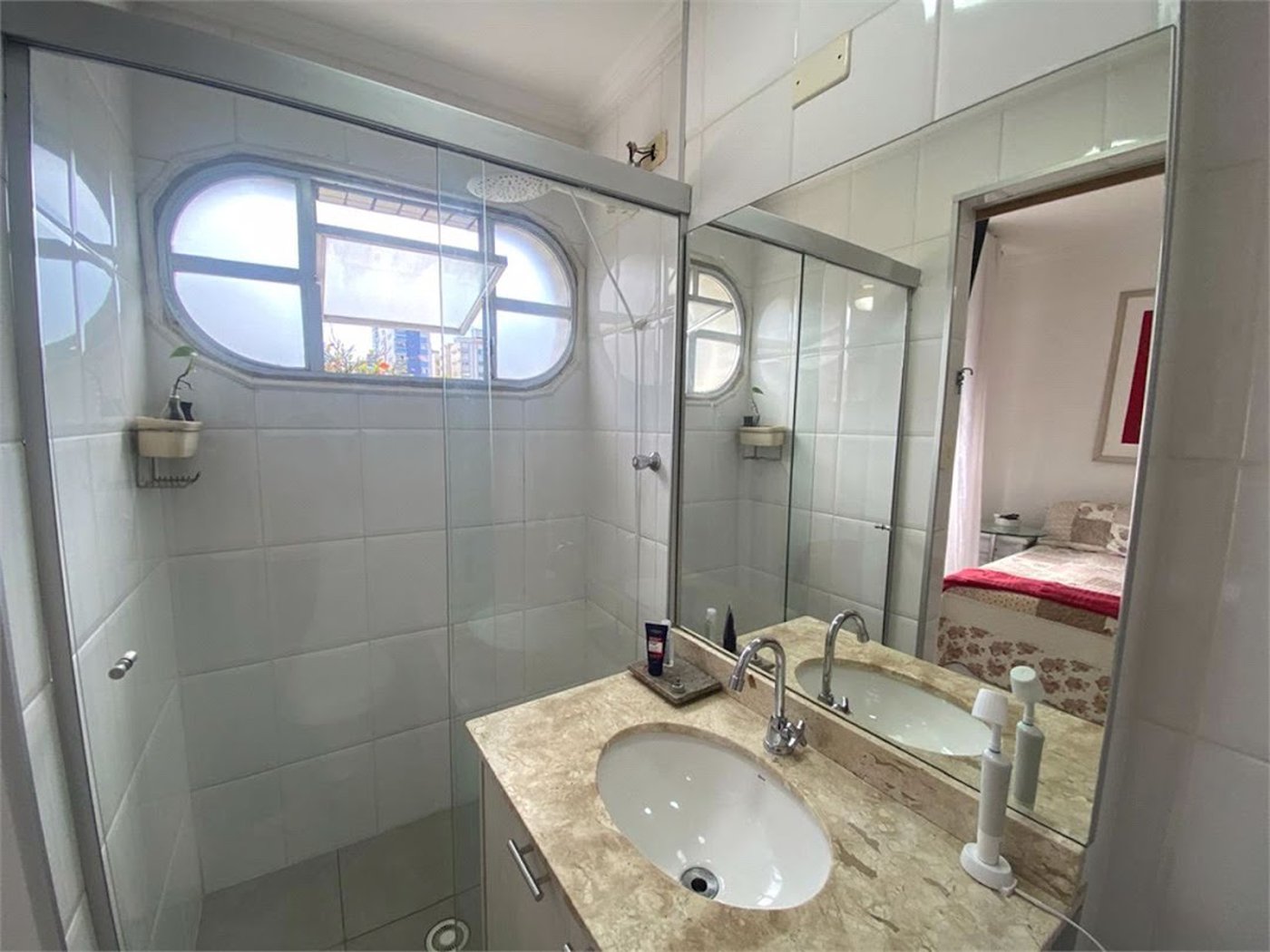 Apartamento com 3 dormitórios à venda, 95 m² por R$ 840.000,00 - Ponta da Praia - Santos/SP