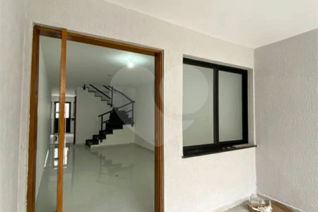 Sobrado à venda com 3 quartos, sendo 1 suíte, em Vila Ede, São Paulo, SP