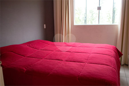 Casa à venda com 2 quartos, sendo 1 suíte, no Centro, Mairinque, SP