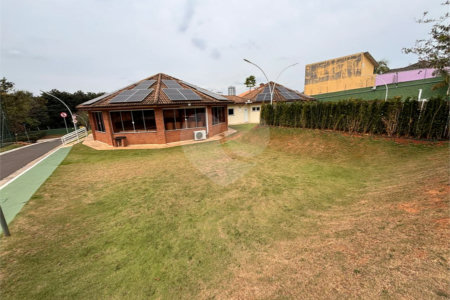 Casa à venda com 3 suítes no condomínio Residencial Maria Dulce, Indaiatuba - SP
