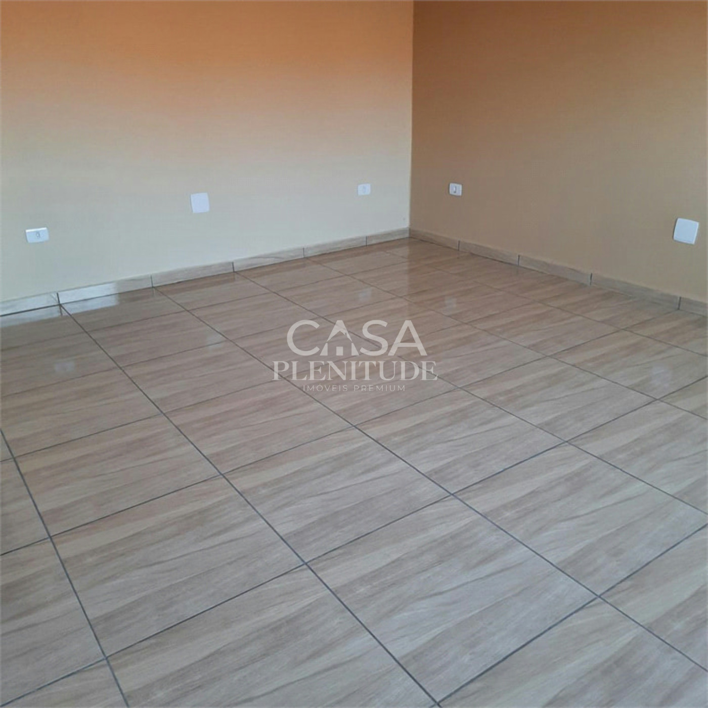 Sobrado à venda com 2 quartos, sendo 1 suíte, em Jardim dos Pássaros, Sorocaba, SP