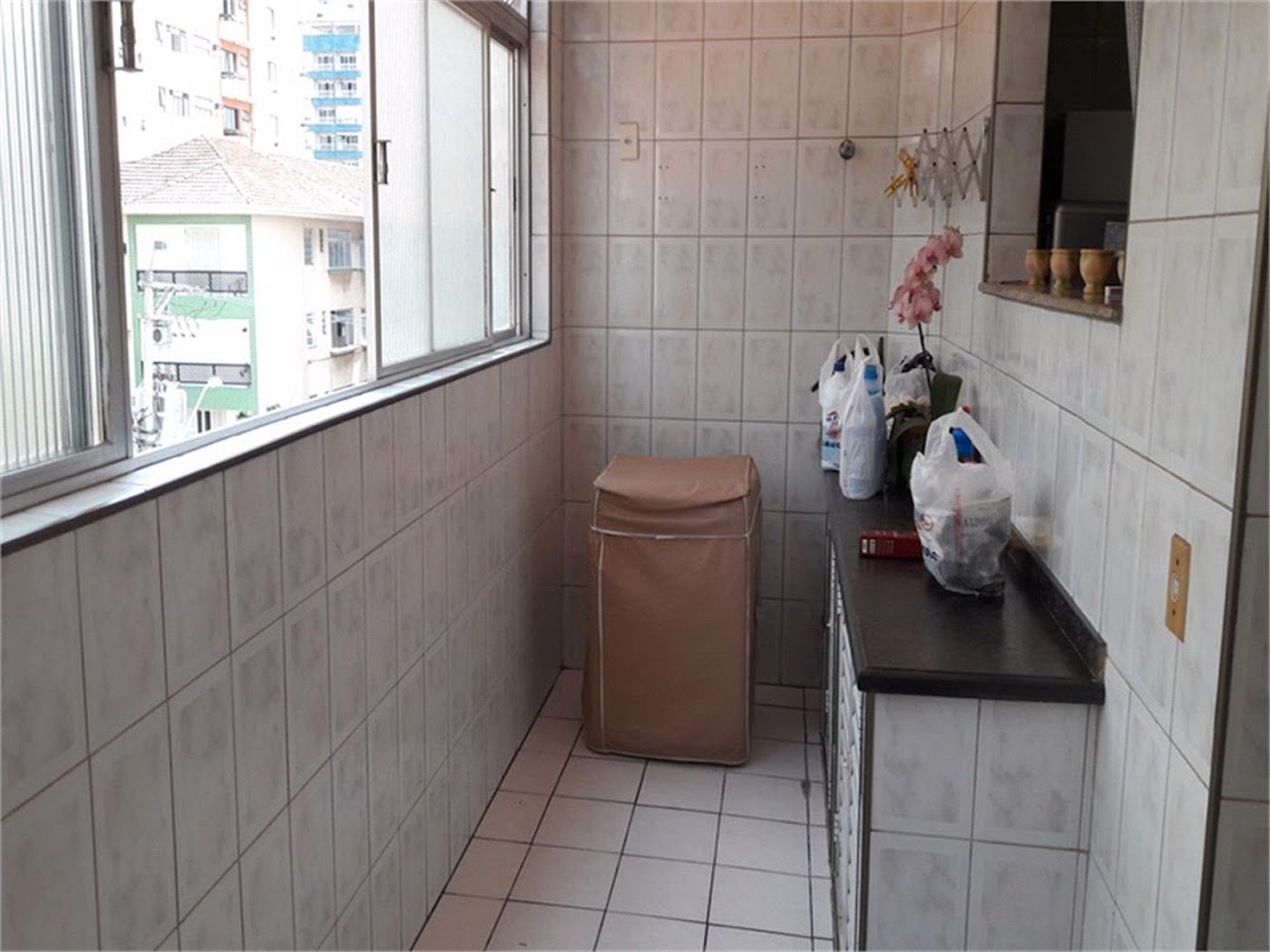 Apartamento Residencial à venda, Gonzaga, Santos - AP0958.