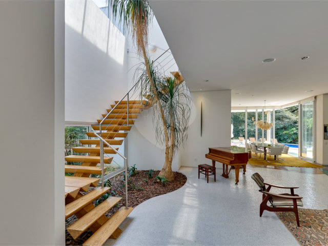 Casa à venda com 5 suítes em Alto da Boa Vista, São Paulo, SP