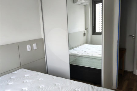 Apartamento à venda com 2 suítes em Vila Dom Pedro I, São Paulo, SP