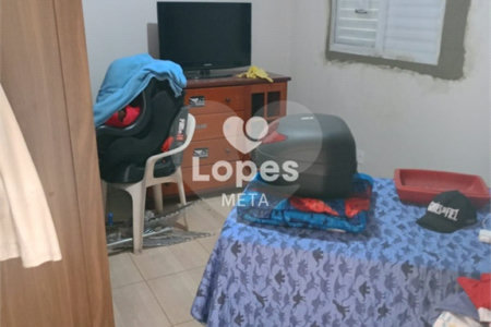 Chácara à venda com 5 quartos, sendo 3 suítes, em Loteamento Residencial Vista Linda, São José dos Campos, SP