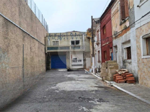 Sobrado à venda com 2 quartos em Bom Retiro, São Paulo, SP
