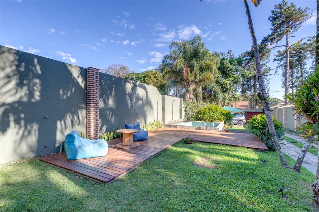 Casa à venda com 4 quartos, sendo 2 suítes,  em Alto da Boa Vista, São Paulo, SP