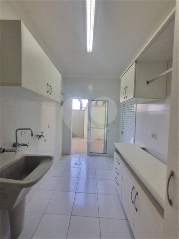 Casa à venda com 3 suítes no condomínio Residencial Terras de Vinhedo, Vinhedo - SP