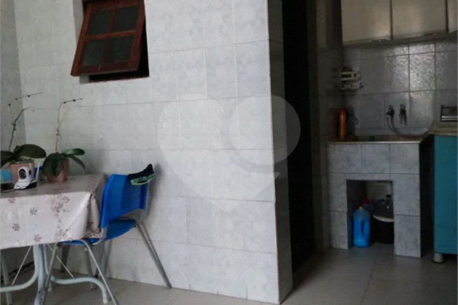 Sobrado à venda com 3 quartos, sendo 1 suíte, em Tremembé, São Paulo, SP