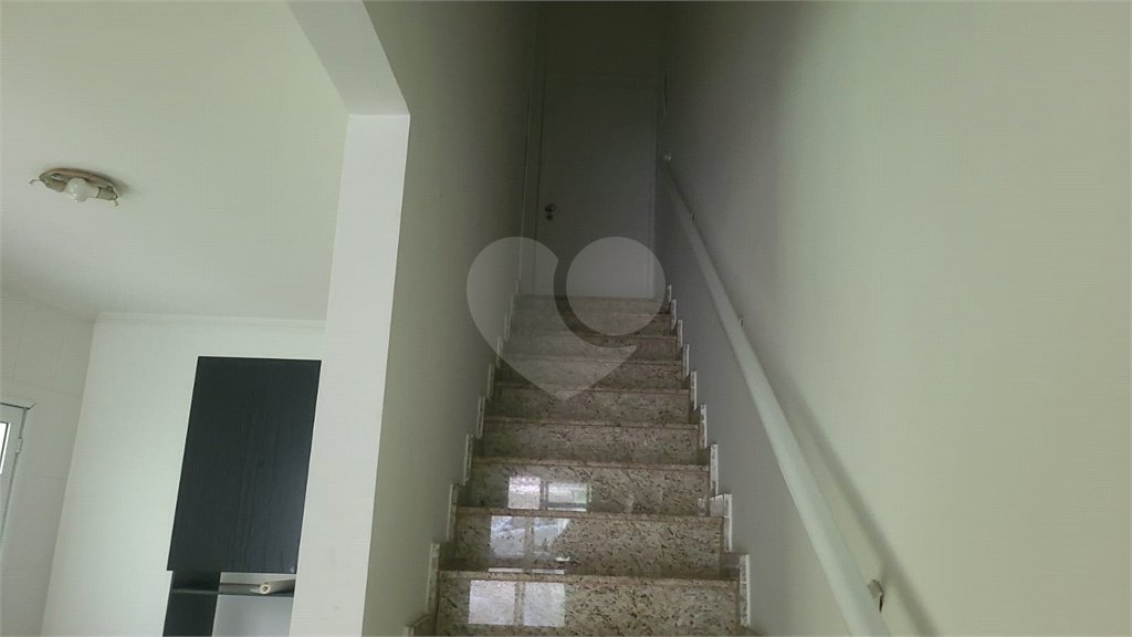 Casa à venda com 2 suítes, em Cidade Nova Arujá, Arujá, SP