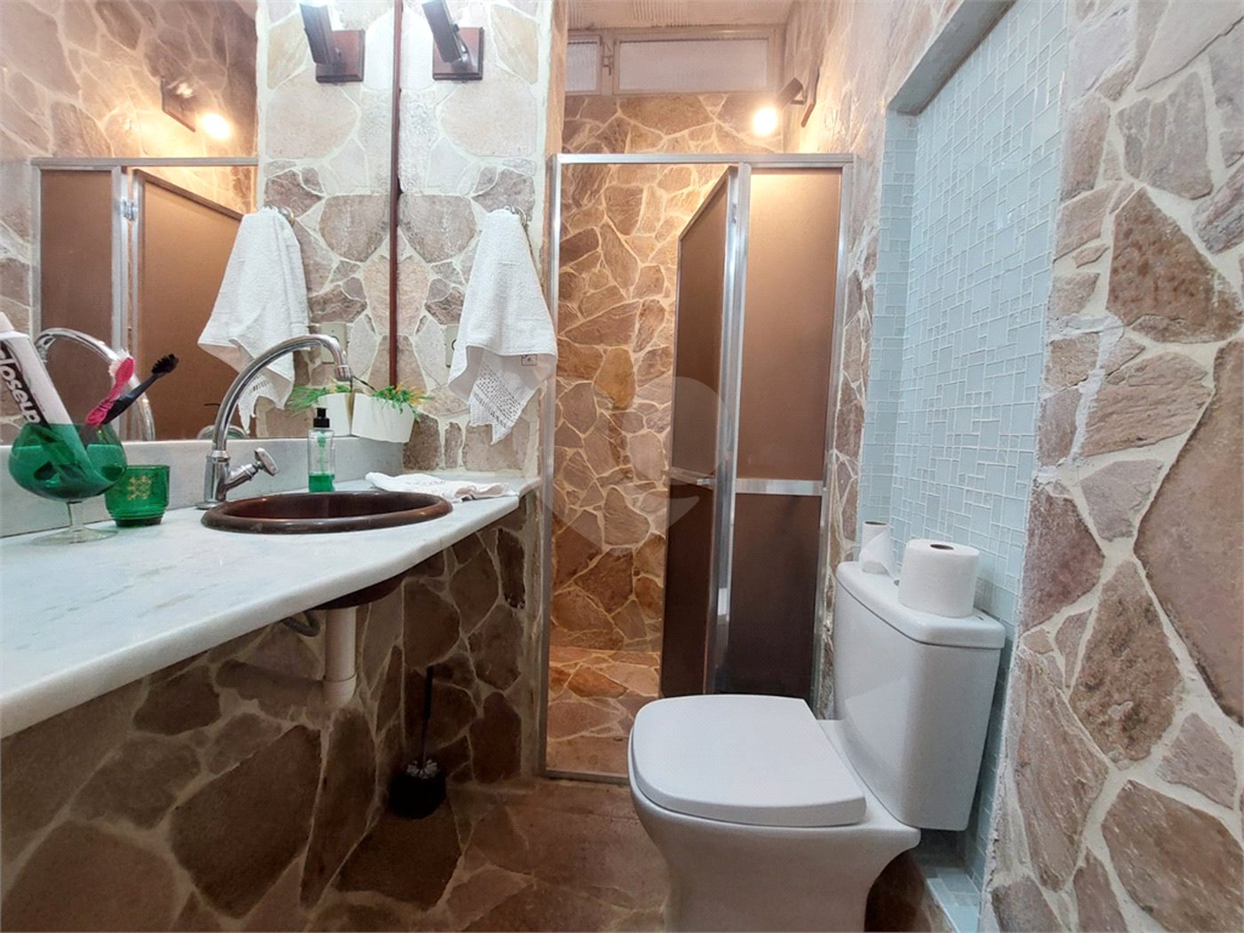 Casa à venda com 5 quartos, sendo 2 suítes, em Tijuca, Rio de Janeiro, RJ