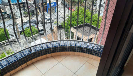 Apartamento à venda com 3 quartos, sendo 1 suíte, em Jardim Marajoara, São Paulo, SP