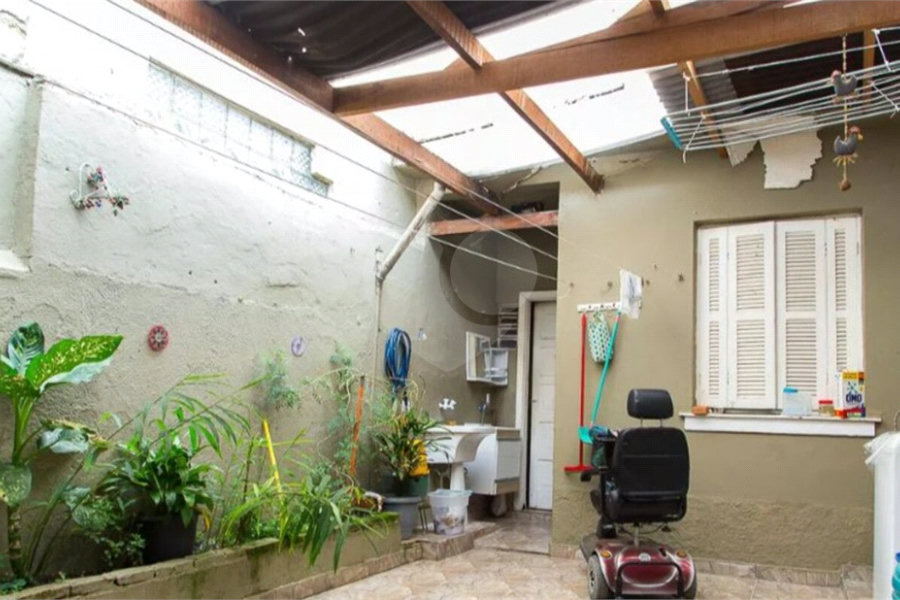Casa à venda com 3 quartos, sendo 1 suíte,  em Planalto Paulista, São Paulo, SP