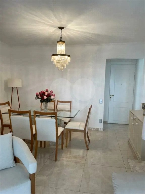 Apartamento à venda com 3 quartos, sendo 1 suíte, em Jardim Colombo, São Paulo, SP