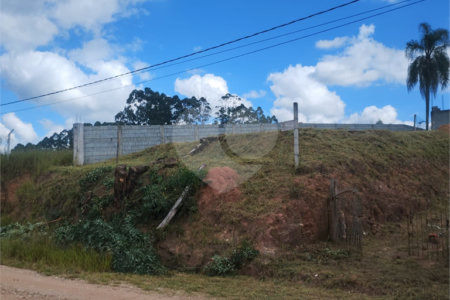 Chácara à venda com 1 suíte em Loteamento Colinas Verdes, Atibaia, SP
