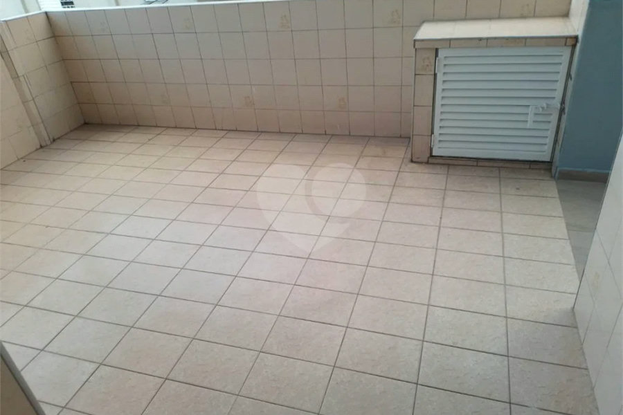 Sobrado à venda com 5 quartos em Tremembé, São Paulo, SP