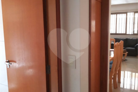 Casa à venda com 3 quartos, sendo 1 suíte, em Jardim Pirajussara, São Paulo, SP